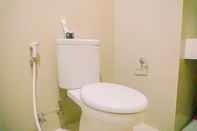 In-room Bathroom Simply Look Studio at Tree Park City BSD Apartment By Travelio