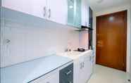 Ruang untuk Umum 4 Good Deal and Cozy Style Studio Signature Park Grande Apartment By Travelio