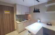 พื้นที่สาธารณะ 3 Cozy and Elegant Studio Student Park Apartment By Travelio