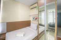 Bedroom Comfy and Simply Look Studio Nifarro Park Apartment By Travelio