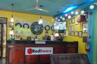 Lobi RedDoorz New Casamila Hotel Palawan