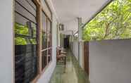 อื่นๆ 2 RedDoorz Hostel near Adisucipto Airport Yogyakarta