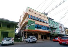 Others 5 RedDoorz Plus near WTC Batanghari Mall