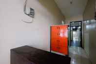 Lobby RedDoorz @ Jalan Setiabudi Semarang