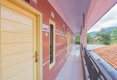 Khác 4 RedDoorz Syariah @ Tambak Mekar Street Subang
