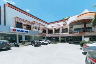 ภายนอกอาคาร 4 RedDoorz Premium @ Nick Hotel Gerona Tarlac