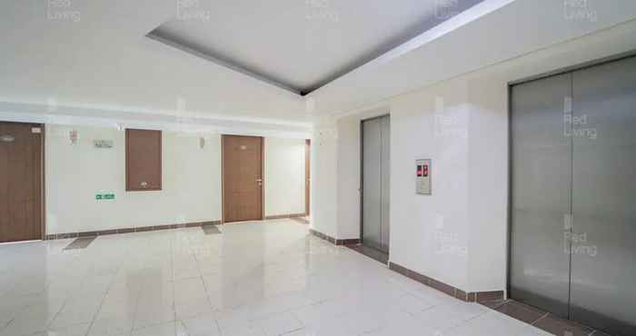 อื่นๆ RedLiving Apartemen Easton Park Jatinangor - Rajes Room