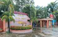 Lainnya 7 RedDoorz @ Goldland Spring Resort Urdaneta City