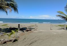 기타 2 RedDoorz @ Isla Virginia Beach Resort Aurora Baler