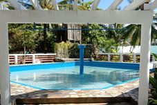 수영장 RedDoorz @ Isla Virginia Beach Resort Aurora Baler