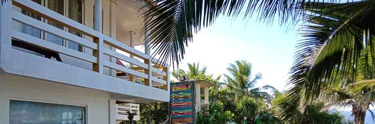 Sảnh chờ RedDoorz @ Isla Virginia Beach Resort Aurora Baler
