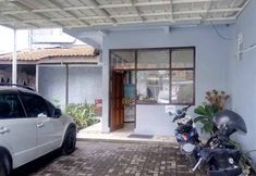 Exterior 5 RedDoorz Syariah @ Hotel Kencana Tasikmalaya