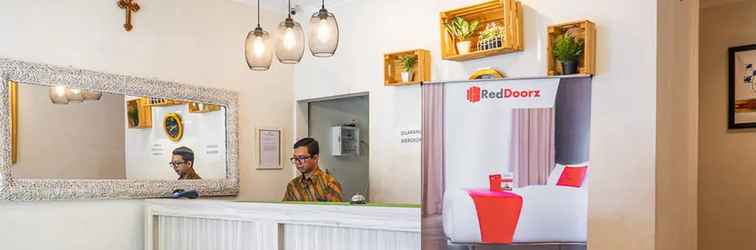 Lobby RedDoorz near Alun Alun Bandung 2