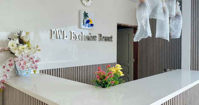 Lobi RedDoorz at PWL Exclusive Resort Cebu