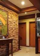 LOBBY RedDoorz at Casa Marabella Villamonte Bacolod City