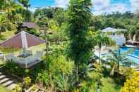 Swimming Pool RedDoorz @ Marceily Point Resort Guimaras