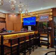 Bar, Kafe, dan Lounge 4 BertLees Pension Hauz