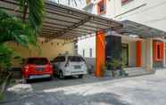 Luar Bangunan 6 RedDoorz near Millenium Waterpark Palu