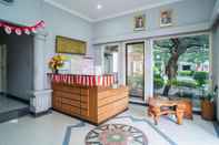 Lobby RedDoorz near Rumah Sakit Baptis Kediri