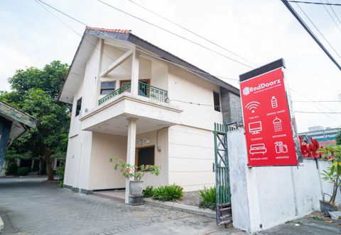 其他 RedDoorz near Rumah Sakit Baptis Kediri