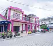 Exterior 6 RedDoorz Near Uniska Banjarmasin