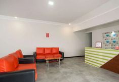 Lobby 7 RedDoorz Syariah Plus near Banyuwangi Airport