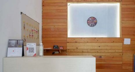 Lobby 2 RedDoorz Syariah near Alun Alun Kajen