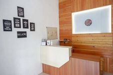 Lobby RedDoorz Syariah near Alun Alun Kajen