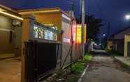 Lain-lain 5 RedDoorz Syariah near Exit Tol Pemalang Comal 2