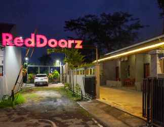 Lain-lain 2 RedDoorz Syariah near Exit Tol Pemalang Comal 2