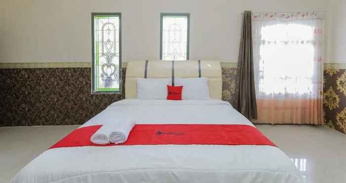 Lainnya RedDoorz Plus @ Villa Bontes Batu