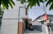 Exterior 2 RedDoorz @ Jalan Urip Sumoharjo Lampung