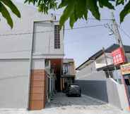 Exterior 2 RedDoorz @ Jalan Urip Sumoharjo Lampung