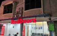 Lainnya 5 RedDoorz @ Mayjen Sungkono Surabaya