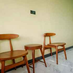 Others 2 RedDoorz Syariah near Kawasan Simpang Lima Pati, โรงแรม & ที่พัก Loket Sari Mustika Selatan