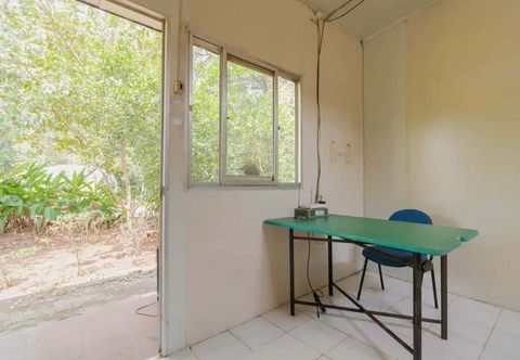 Lobby RedDoorz @ Taman Green Legon