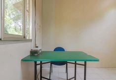 Lobby 2 RedDoorz @ Taman Green Legon