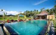 Swimming Pool 3 Intan Villa and Suite Moding