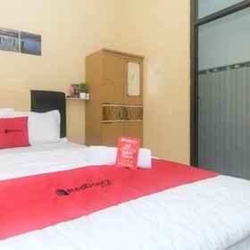 RedDoorz Syariah near Stasiun Madiun 1, 마디운 호텔