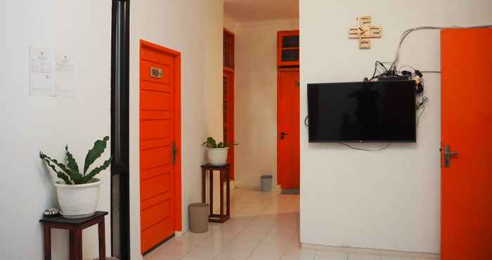 Khác Pesona Orange Homestay & Resto