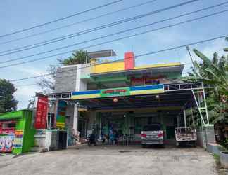 Lainnya 2 RedDoorz near Banyuwangi Baru Station