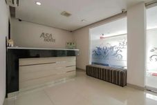 Lobi RedDoorz Plus Near Galaxy Bekasi