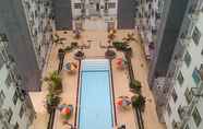 Kolam Renang 6 Best Location Studio Apartment at 2nd Floor Jarrdin Cihampelas By Travelio