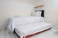 Kamar Tidur Best Location Studio Apartment at 2nd Floor Jarrdin Cihampelas By Travelio