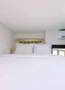 BEDROOM Good Deal and Minimalist Studio Transpark Cibubur Apartment By Travelio