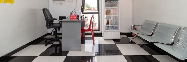 Lobby RedDoorz near Tugu Coklat Pesawaran Lampung