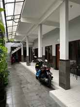 Bangunan 4 PARADISE INN