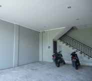 Others 4 Athena House Syariah Near The Park Mall Solo Baru Mitra RedDoorz