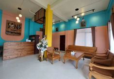 로비 3 Sans Hotel Kumbang Yogyakarta by RedDoorz