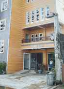 EXTERIOR_BUILDING RedDoorz @ Caree Boutique Hotel Bulan Sorsogon